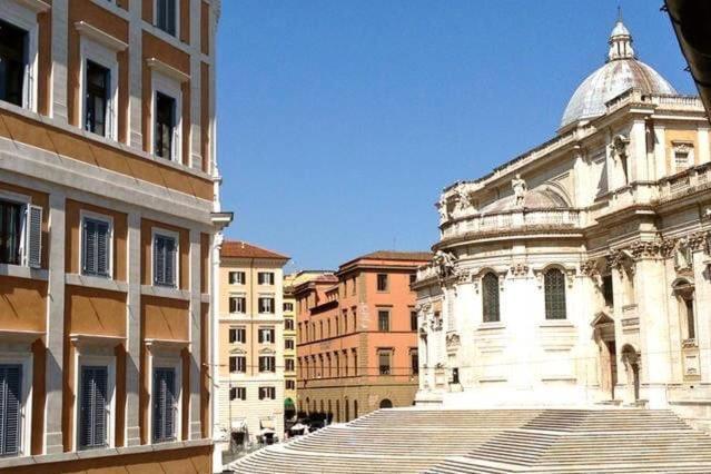 La Dolce Vita - Luxury Colosseum Boutique Apartment Rom Exterior foto